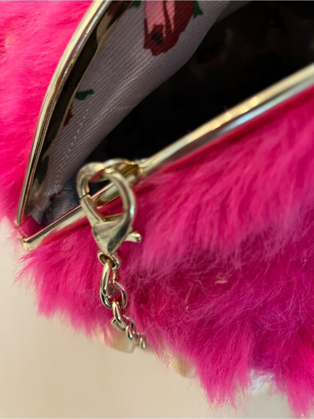 Betsey Johnson cupcake crossbody purse - Picture 5 of 9